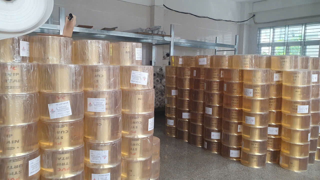 Cung Cấp Rèm Nhựa Trong Suốt Ngăn Lạnh Điều Hòa Giá Rẻ Nhất Tại TP HCM