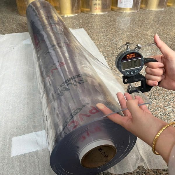 bạt nhựa trong suốt 3mm